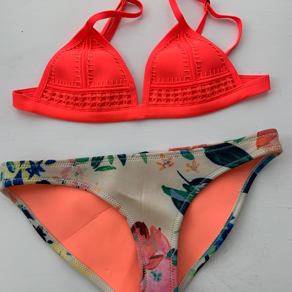 Triangl swim suit